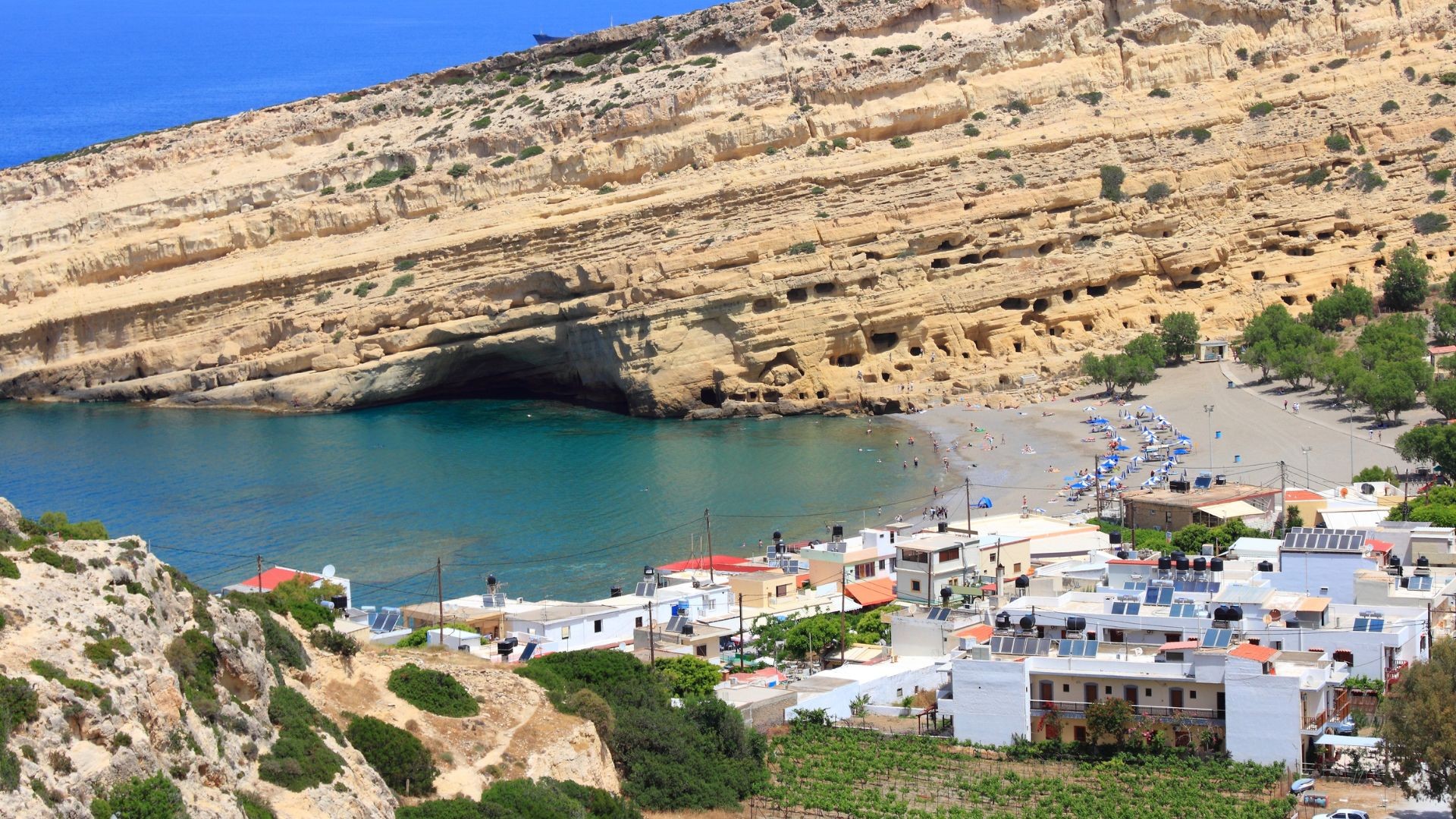 Explore the wonders of Phaistos Palace and Matala beach